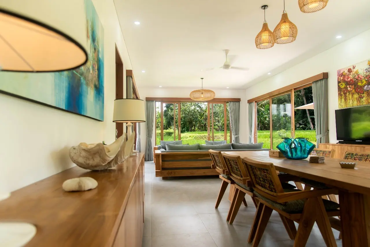 3 BEDROOM VILLA IN THE MIDDLE OF RICEFIELD IN UBUD — image 4