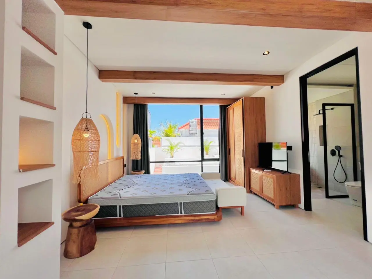 2 Bedrooms Villa in Pererenan — image 3