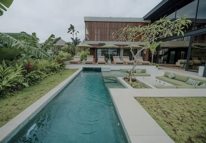 Pererenan 4-bedroom close to beach