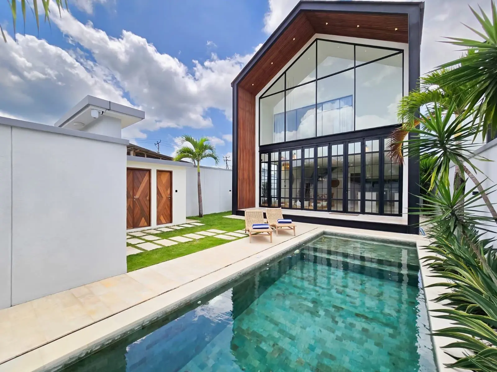 Villa For Rent 3 Bed In Tumbak BayuhBadung Bali KN-3695 — image 3