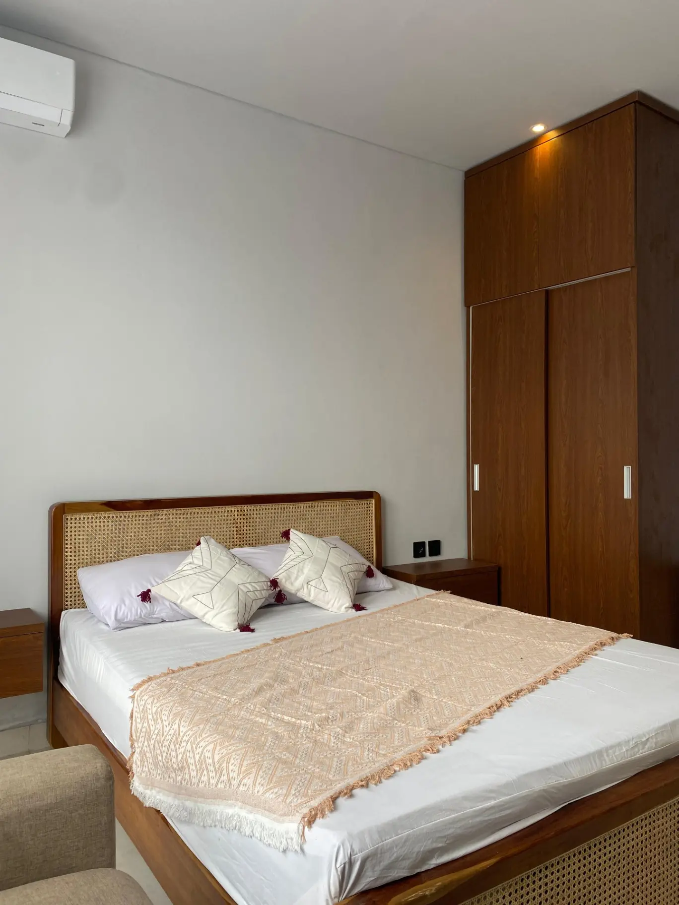 DO 116 - Villa For Sale in Kutuh Bali — image 1