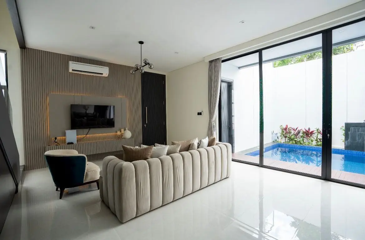 Luxurious Modern Villa in Canggu — image 1