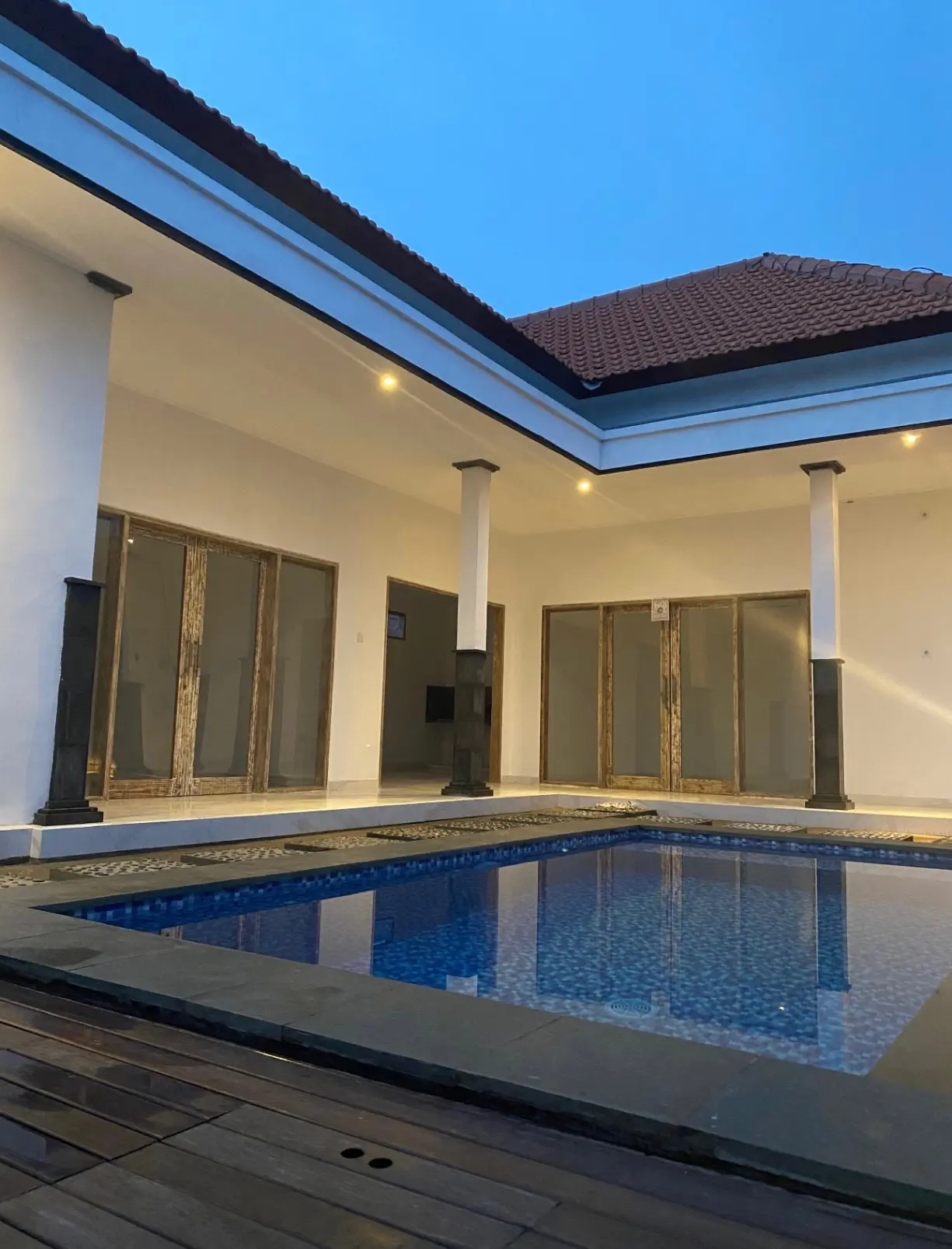 2BR VILLA CANGGU — image 2