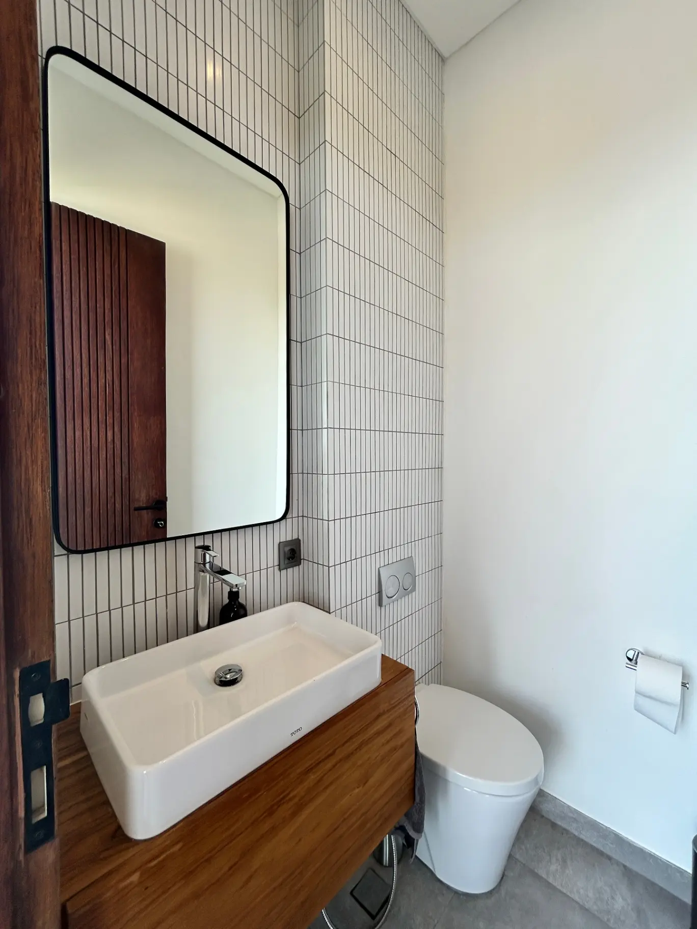 Luxury 2BR Villa w/ Panaramic Ocean View — image 4