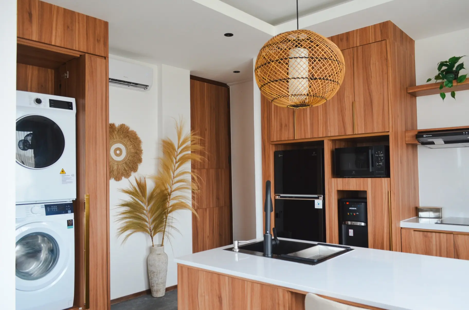 Stylish Studio Apartments in Canggu — image 4