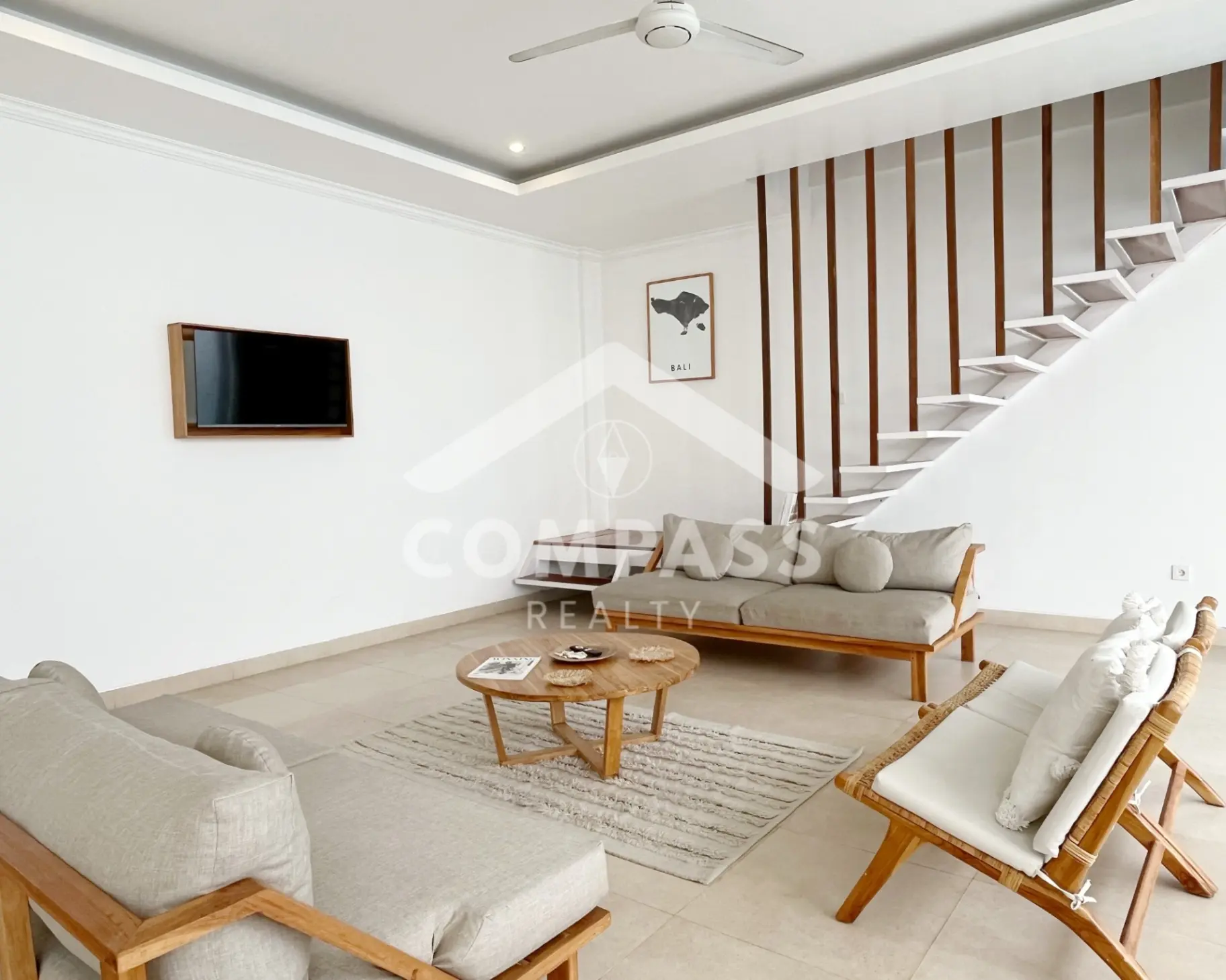 Family Friendly Villa in Prime Berawa Close to Beach — image 1