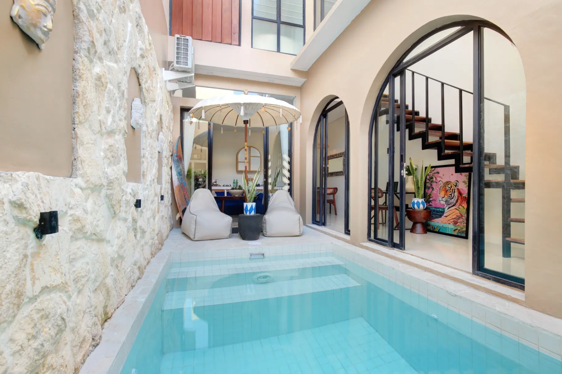 PROMO 2 Month Uluwatu Beach Villa 24mil p/month-48 mil upfront. start B4 OCT 28 — image 1