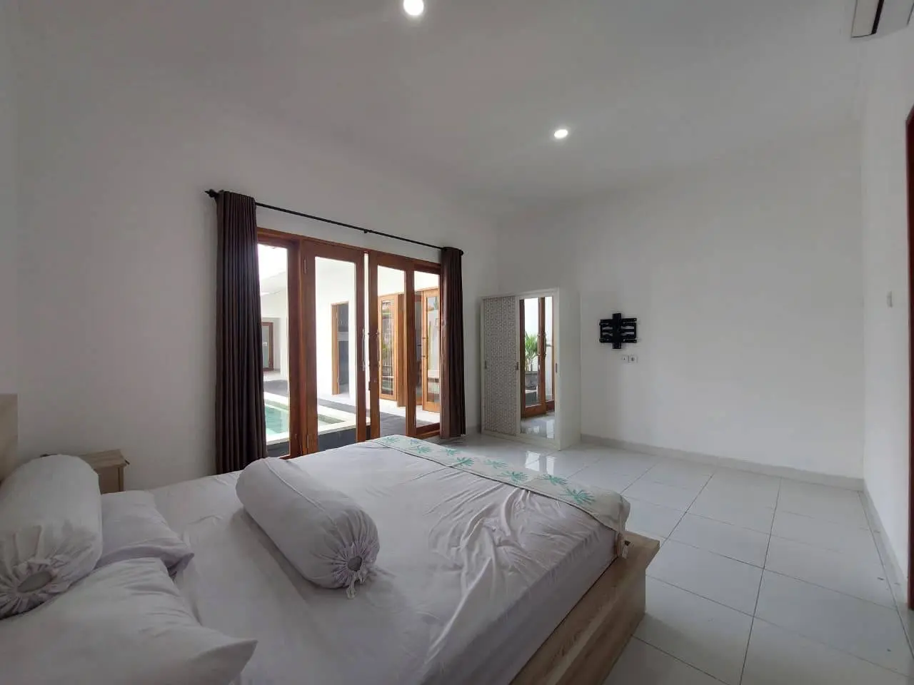 Villa For Rent 2 Bed In Jln Dewi Sri Legian Bali PU-3596 — image 2
