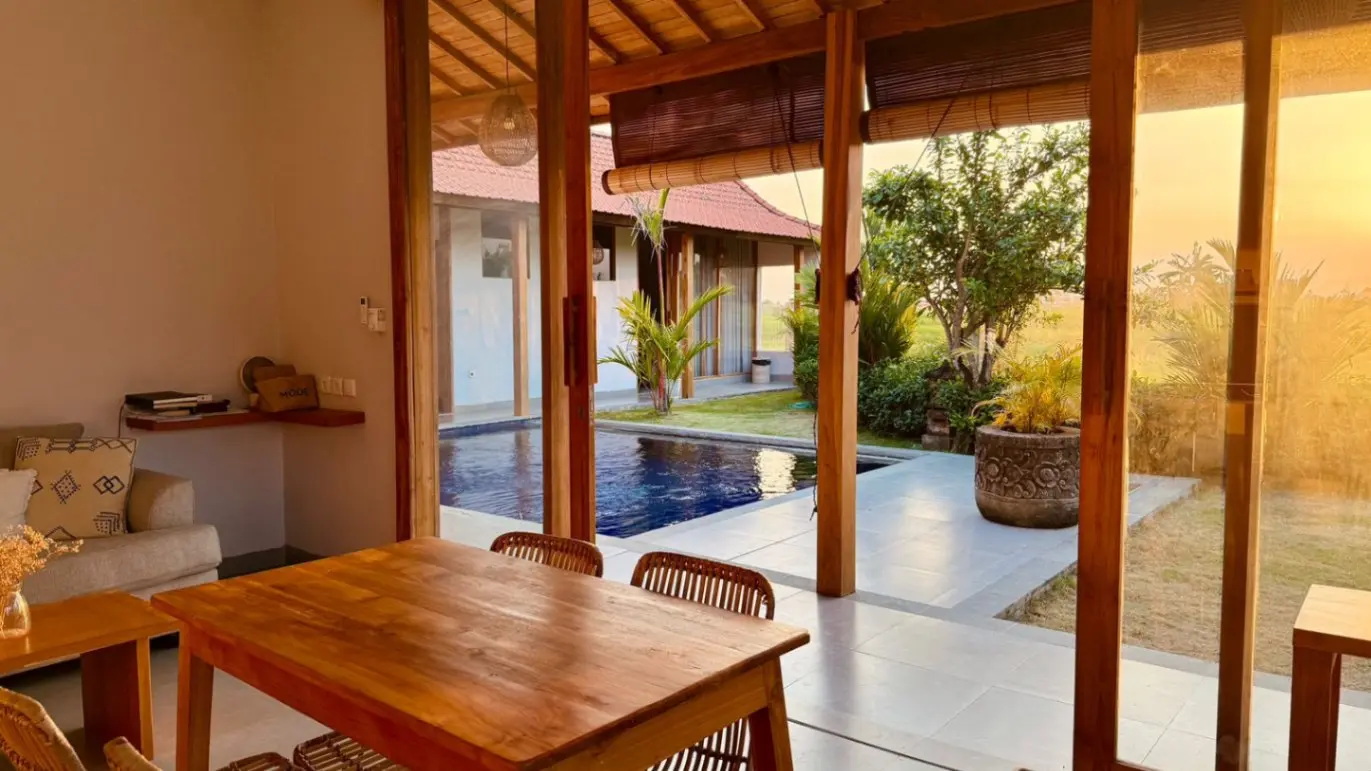 Rice field view villa for rent in Seseh — image 3