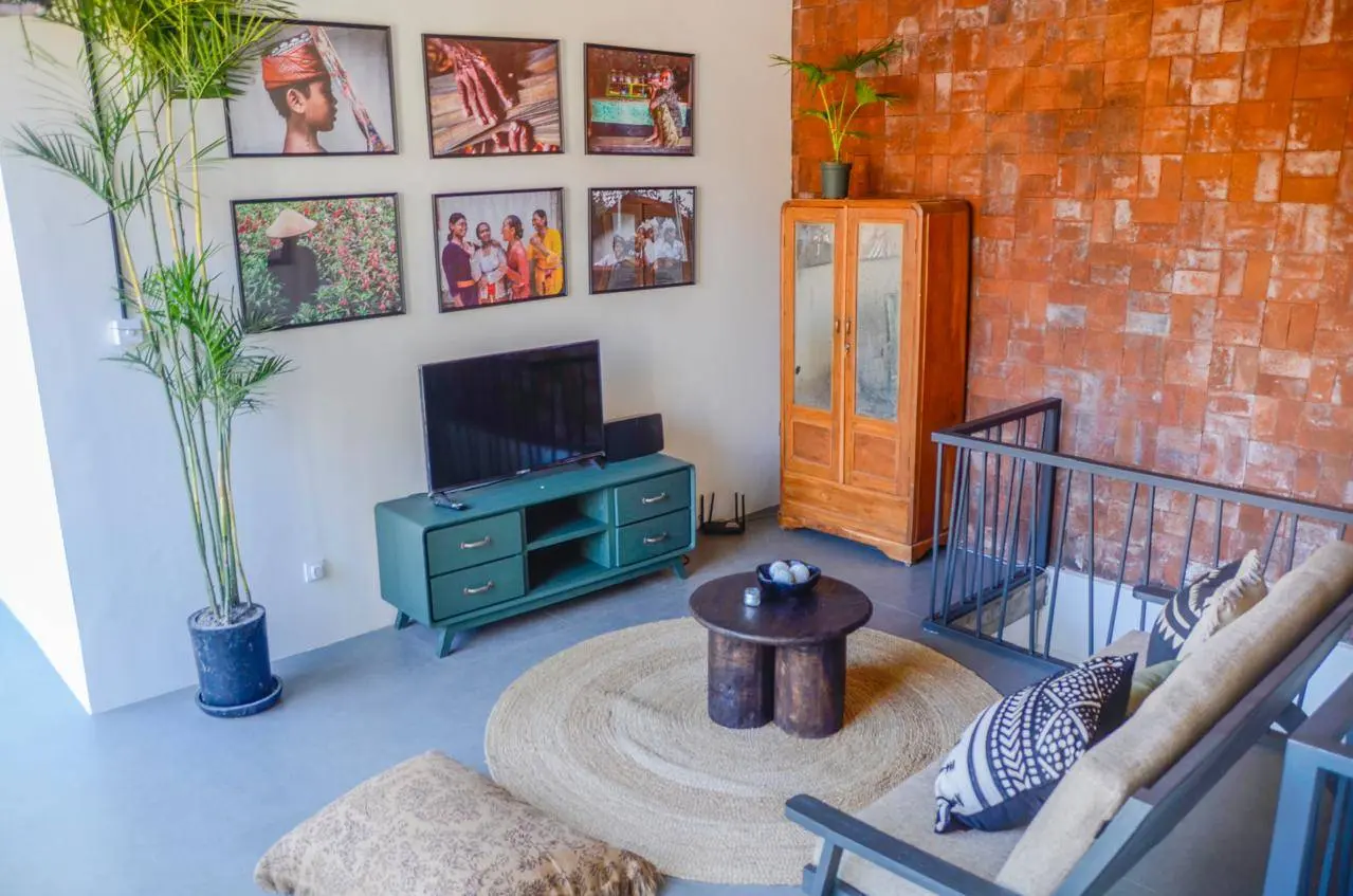 Villa tumbak bayuh for rent — image 1