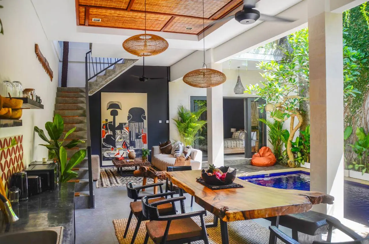 Villa tumbak bayuh for rent — image 4