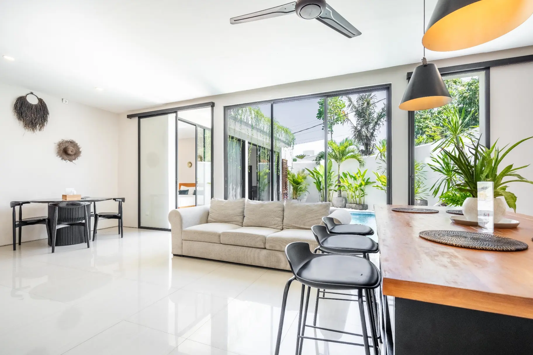 2BR Kerobokan The R Villa Kaba