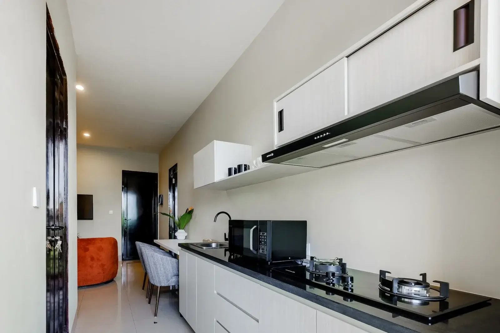 1 BEDROOM APARTMENT SEMINYAK — image 1