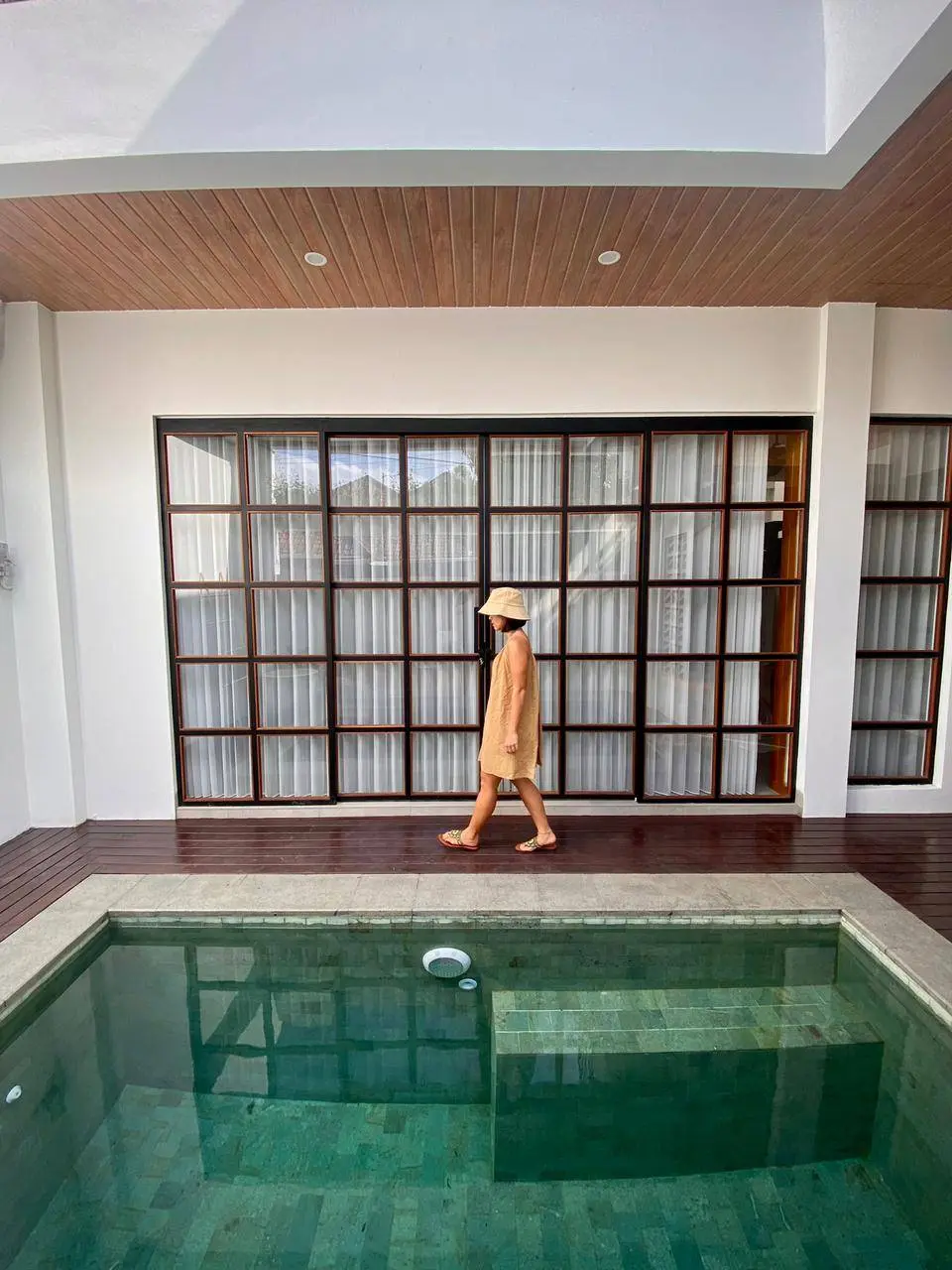 4BR Modern Villa at Berawa with Rooftop