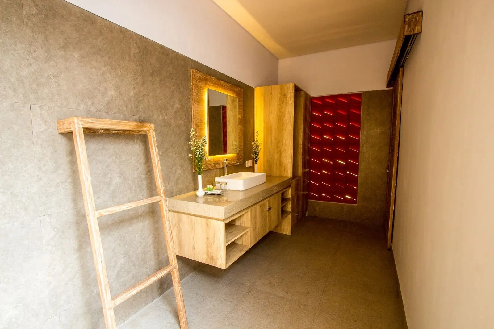 2BR QUITE VILLA IN KABA-KABA — image 3