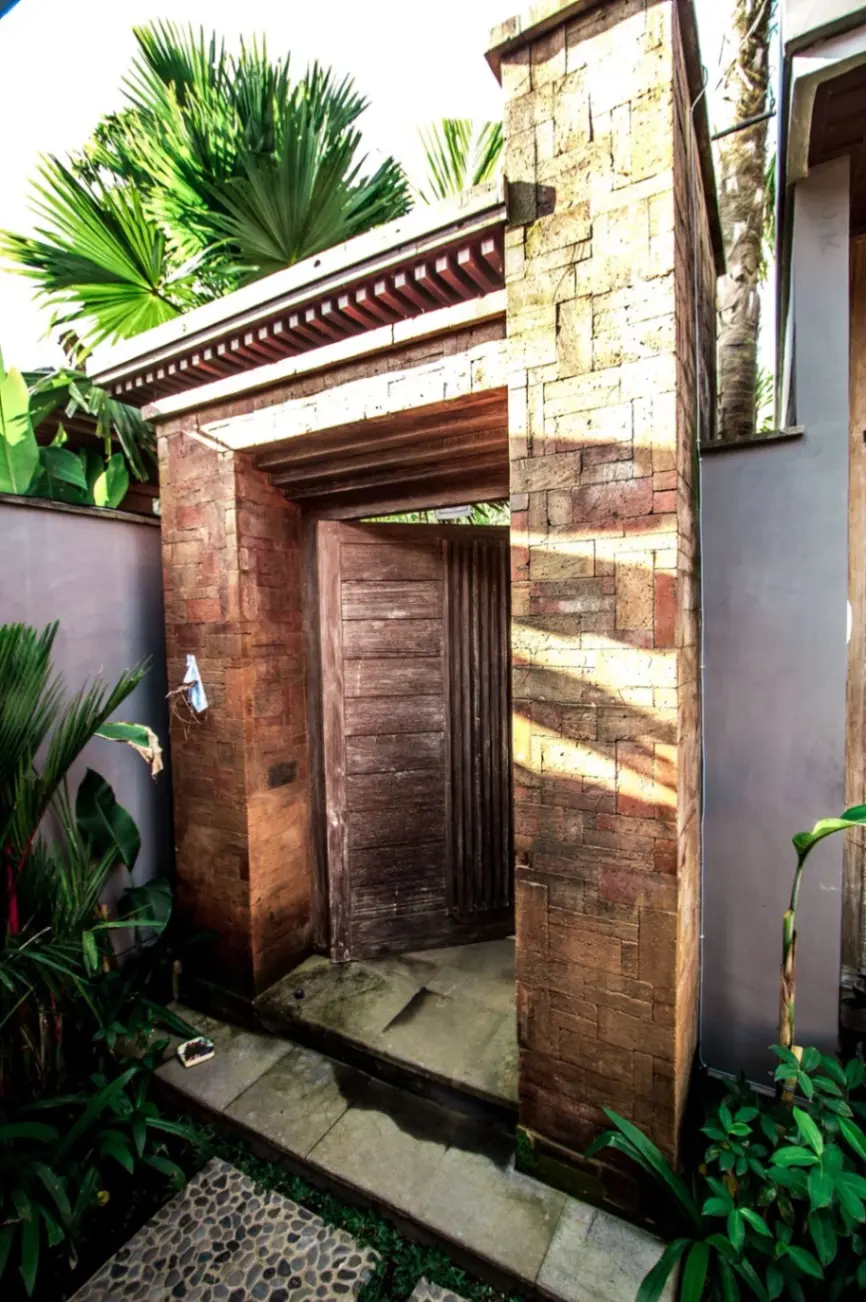 2BR QUITE VILLA IN KABA-KABA — image 4