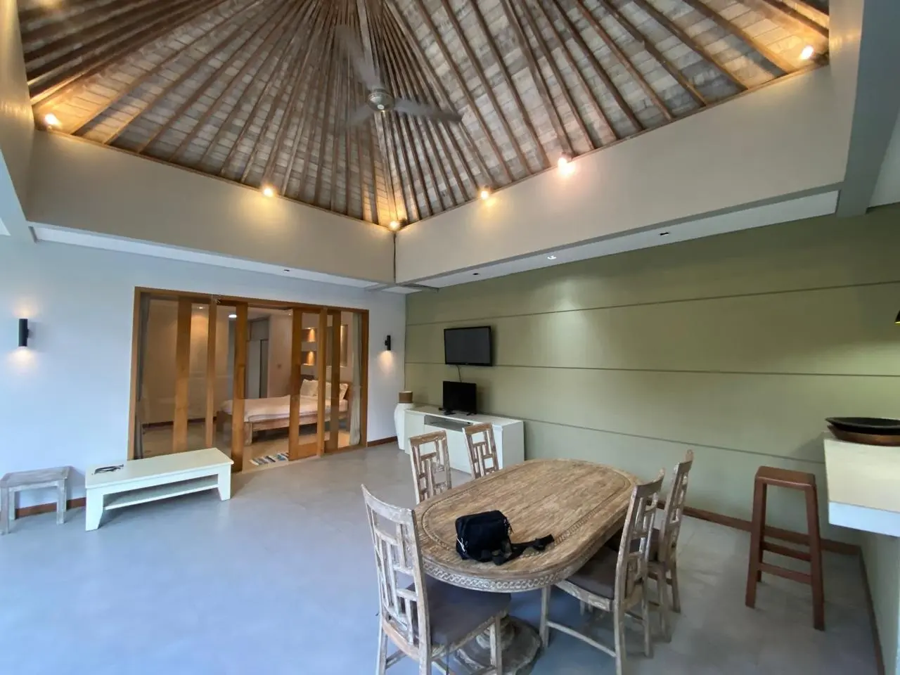 Villa For Rent 2 Bed In Umalas Kerobokan Bali KK-3706 — image 4