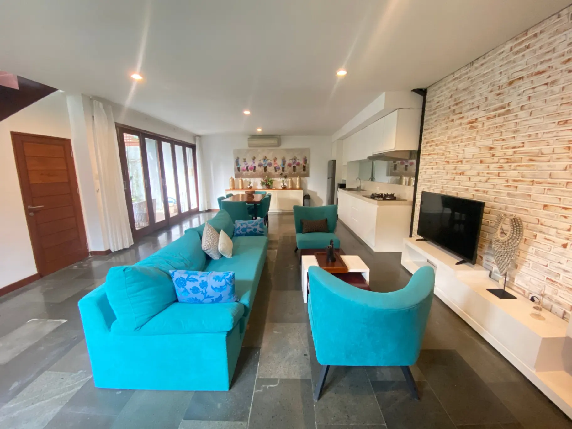 2BR House in Ombak Luxury Residence — image 1
