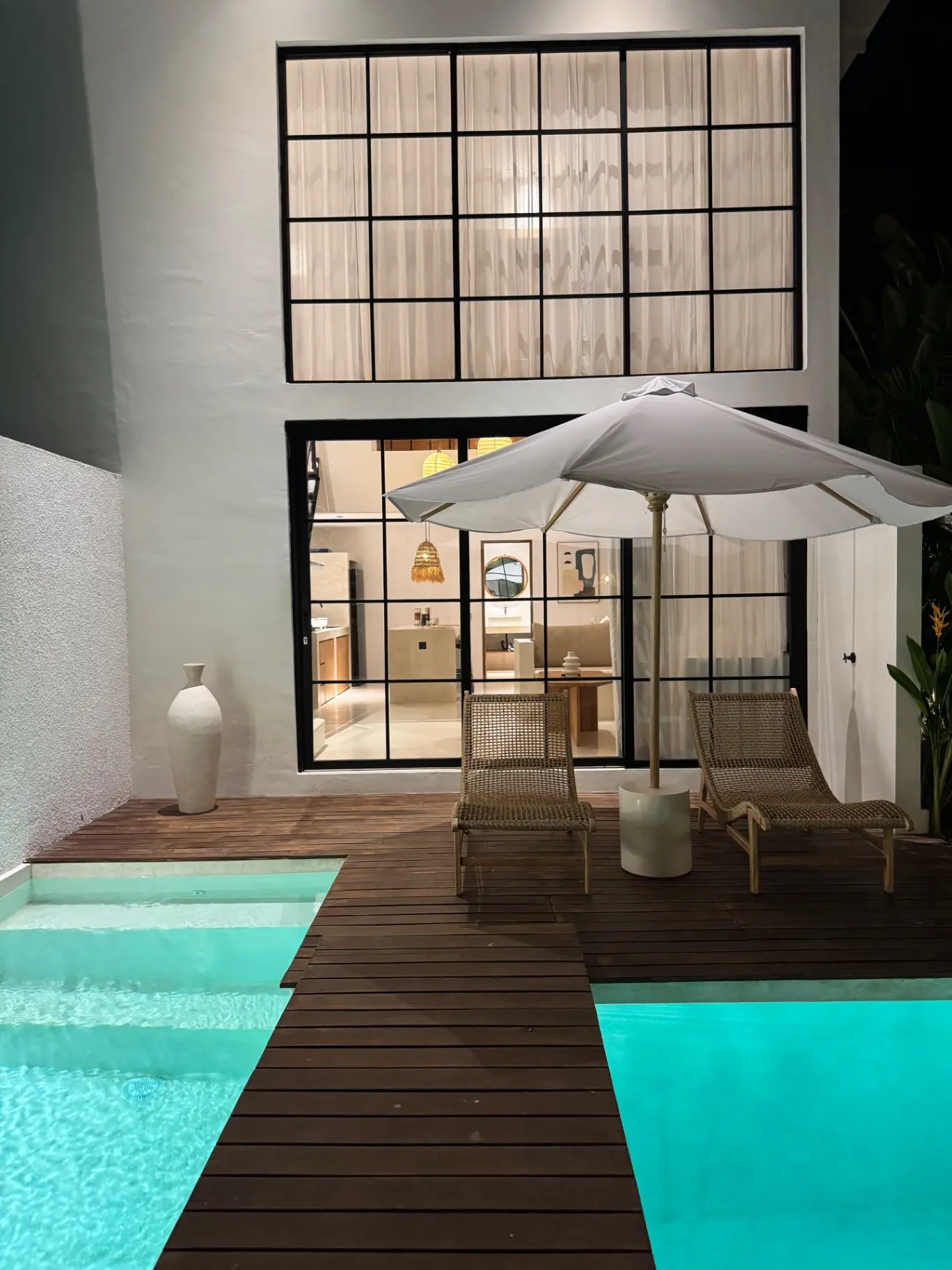Villa Aqua 1BR — image 2