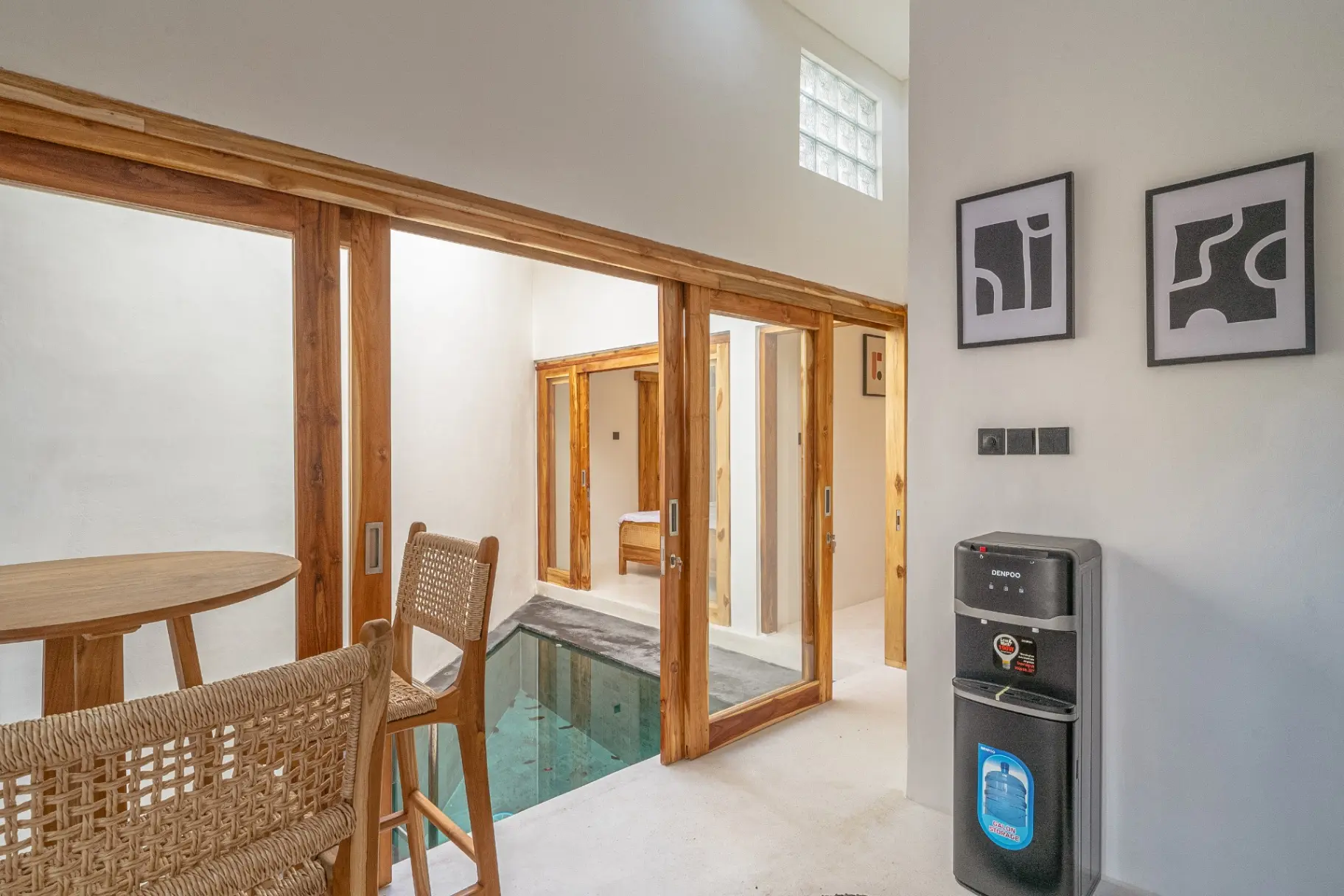 Casa Solera - Stylish Retreat 2 Bedrooms Villa with Pool in Canggu — image 2