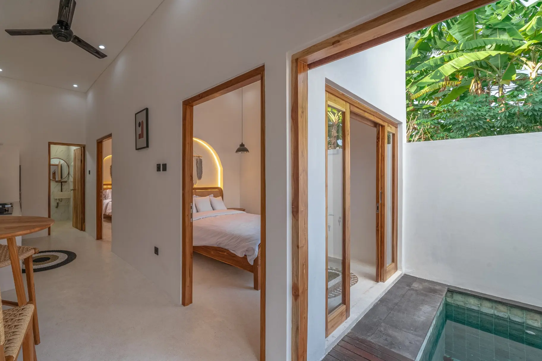 Casa Lumina - Serene Escape 2 Bedrooms Villa with Pool in Canggu — image 1
