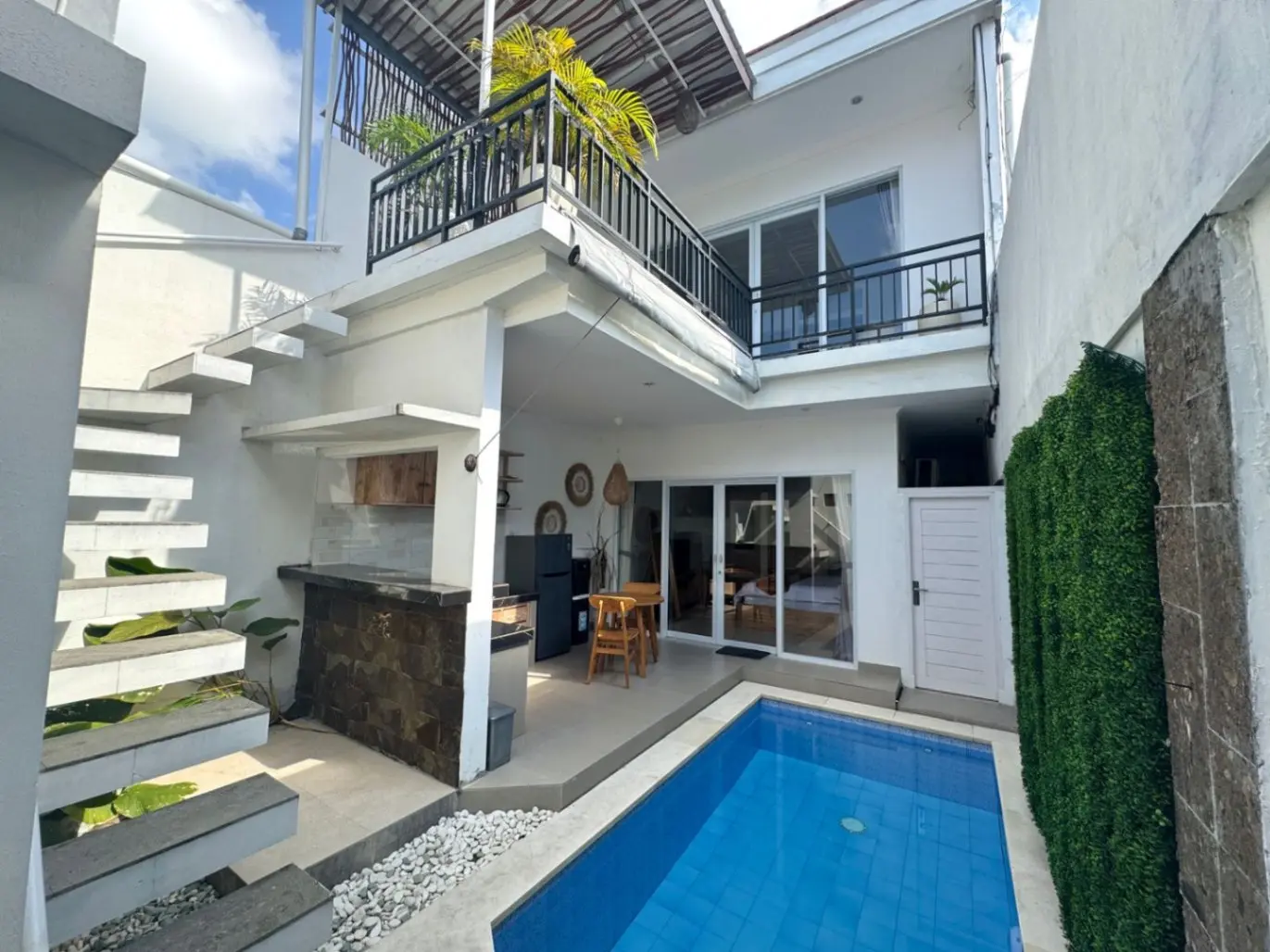 2BR Villa in Prime Kerobokan Location