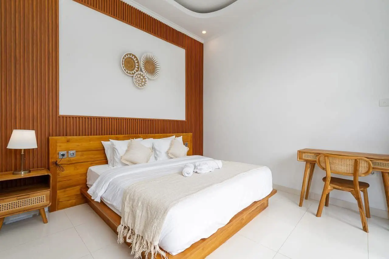 2BR Cozy Villa with Private Pool and Rice field view at Uma Buluh CANGGU — image 3