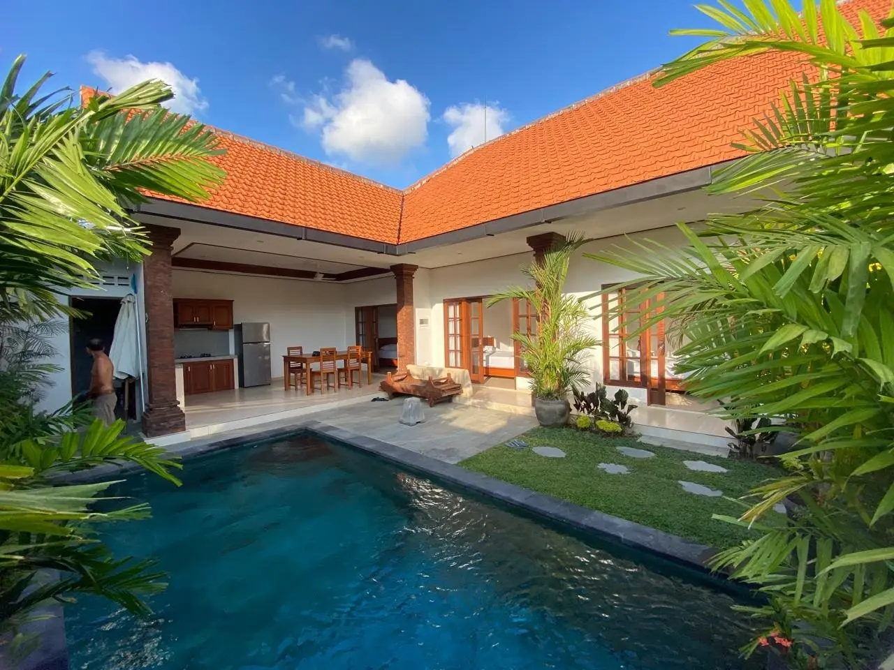 Villa For Rent Jln Pantai Berawa Canggu Bali KK-3706