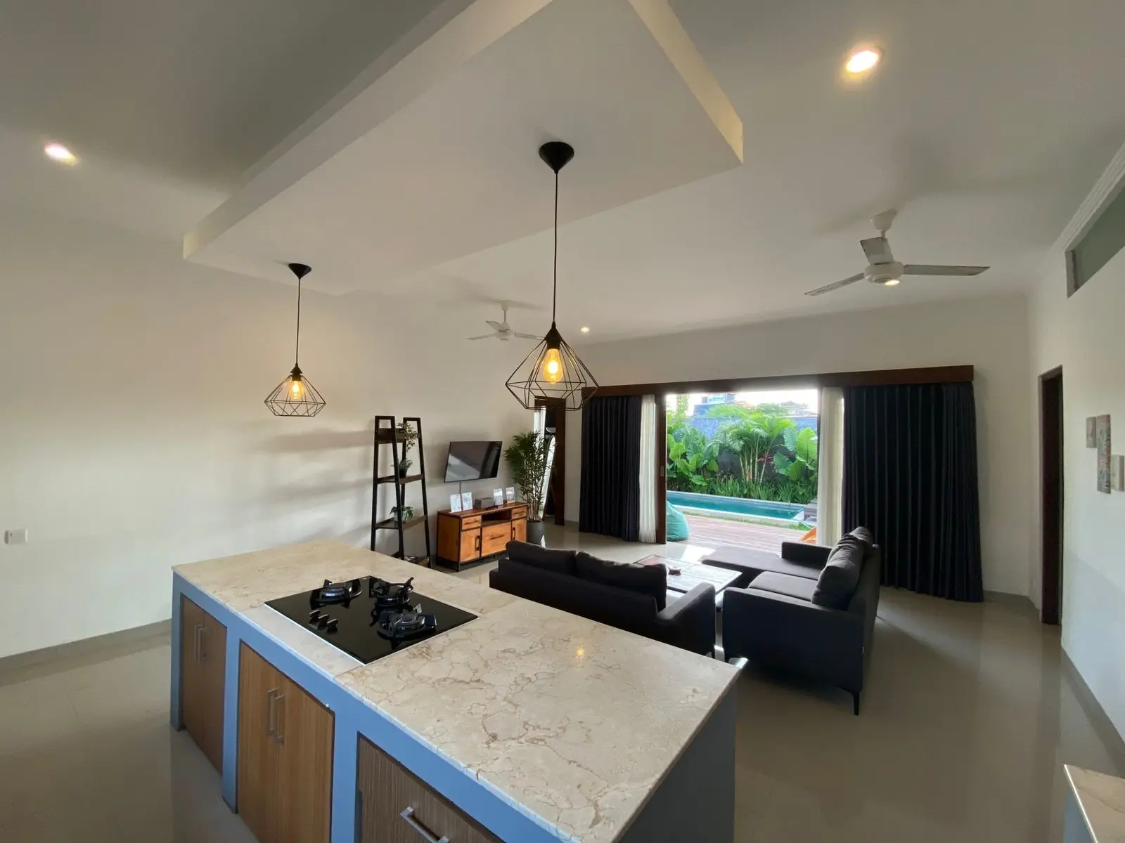 Villa For Rent 3 Bed In Umalas Kerobokan Bali KK-3707 — image 3