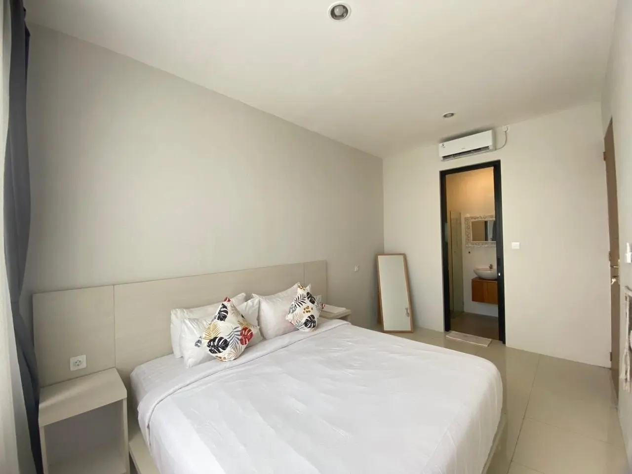 Villa For Rent 2 Bed In Canggu Badung Bali KK-3709 — image 2