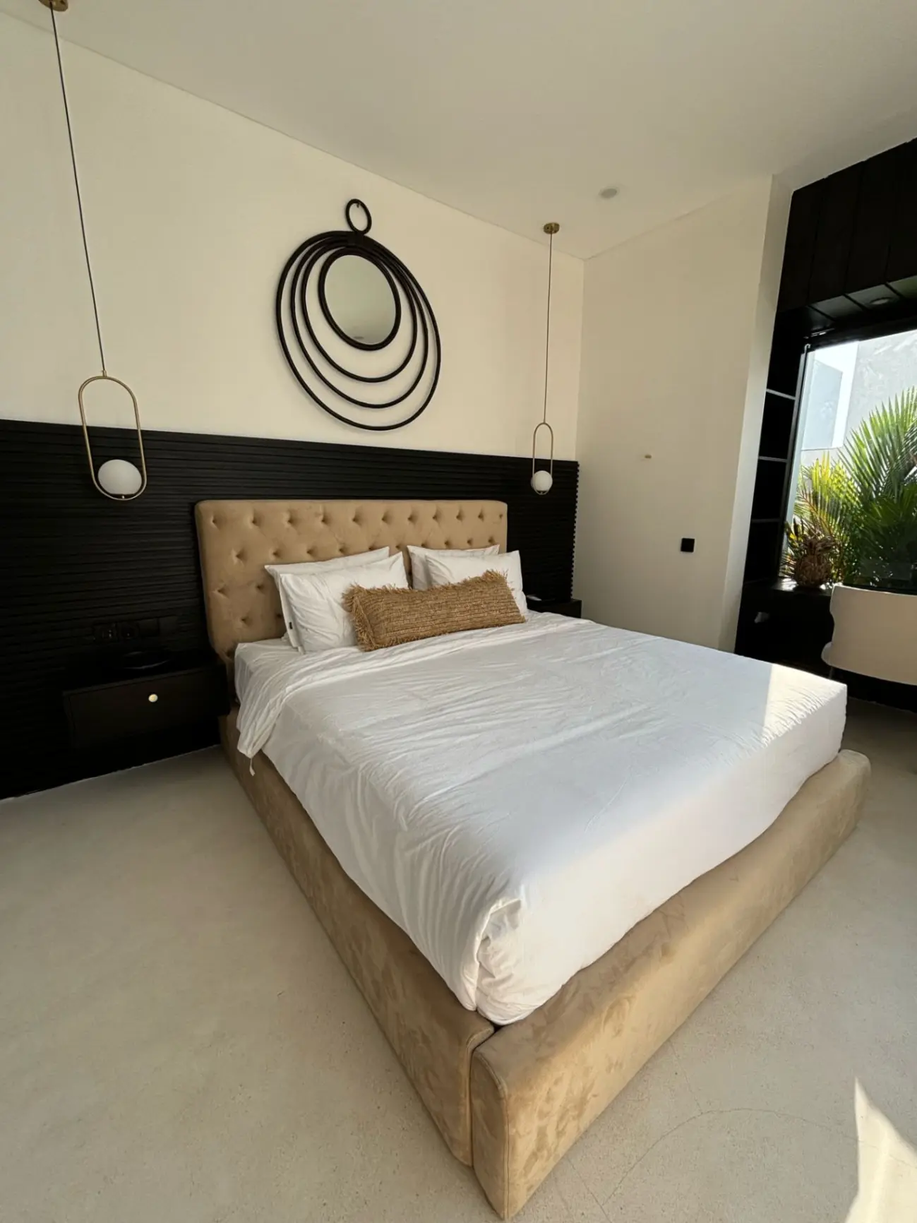 2-Bedroom Villa with Modern Architecture in Buduk — image 4