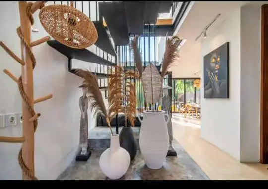 Brawa 3-bedroom — image 1