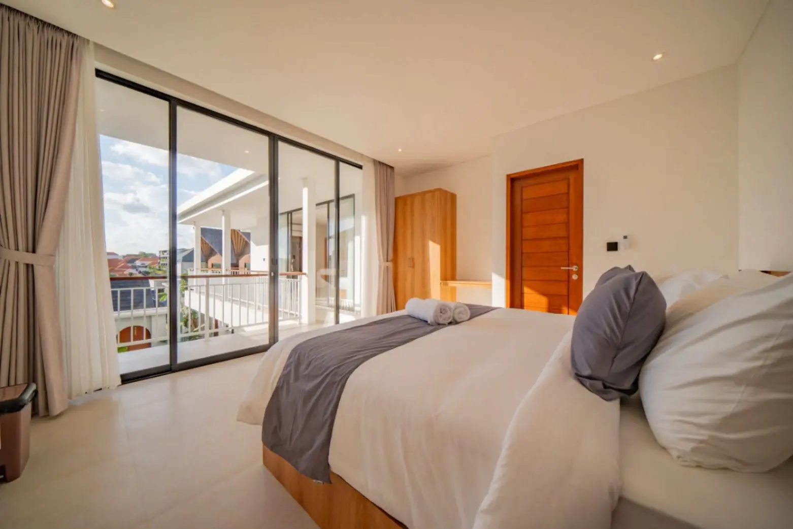 Canggu 3 bedroom — image 2