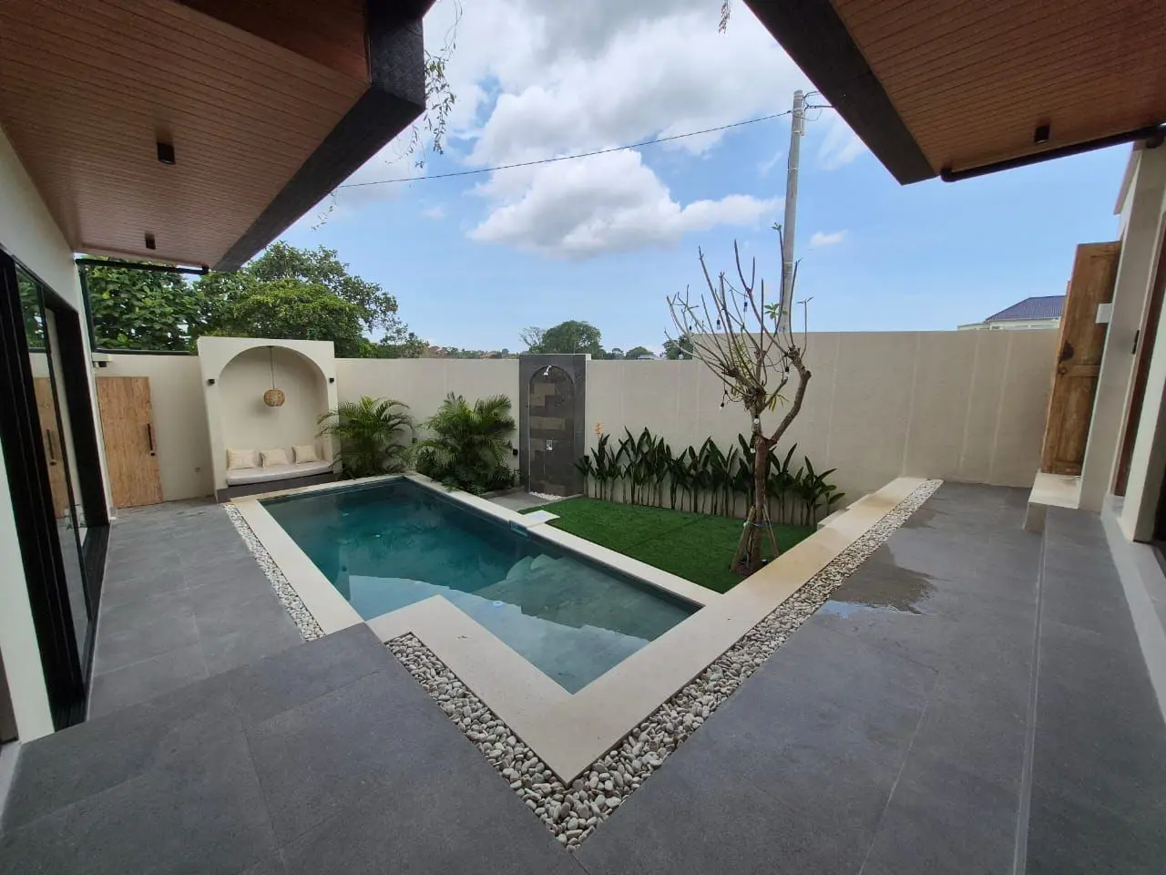 Seseh- munggu 2 bedroom — image 2