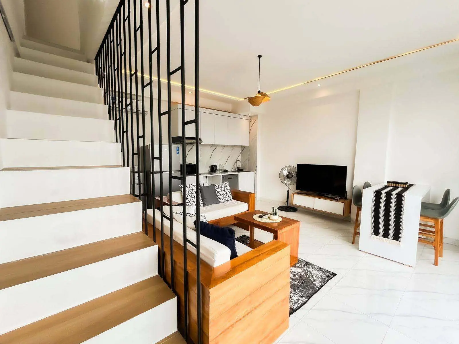 Seminyak 3 bedroom — image 3
