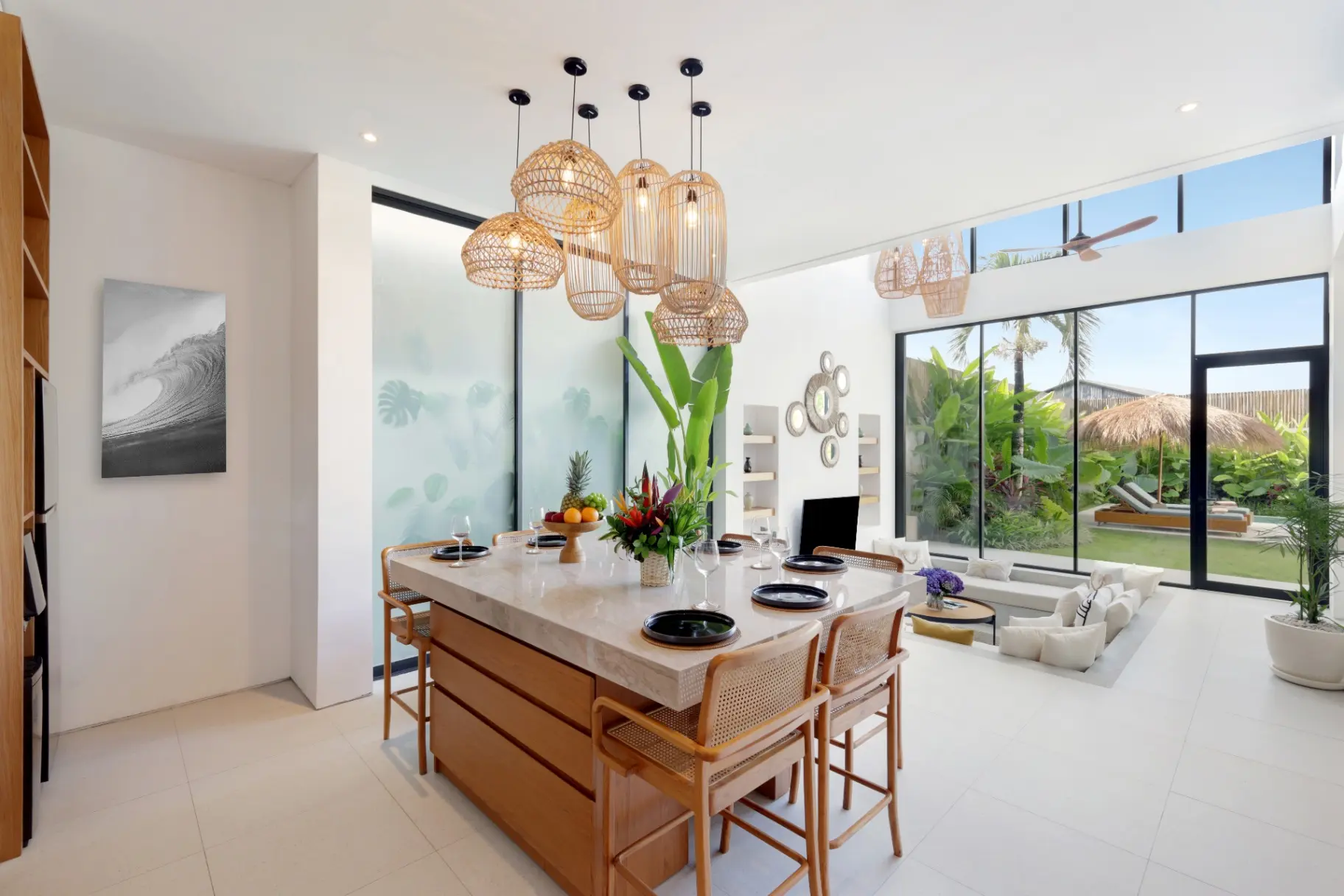3BR Tropical Aquamarine Villa II Canggu Batu Bolong +Pool Garden Rooftop! — image 3