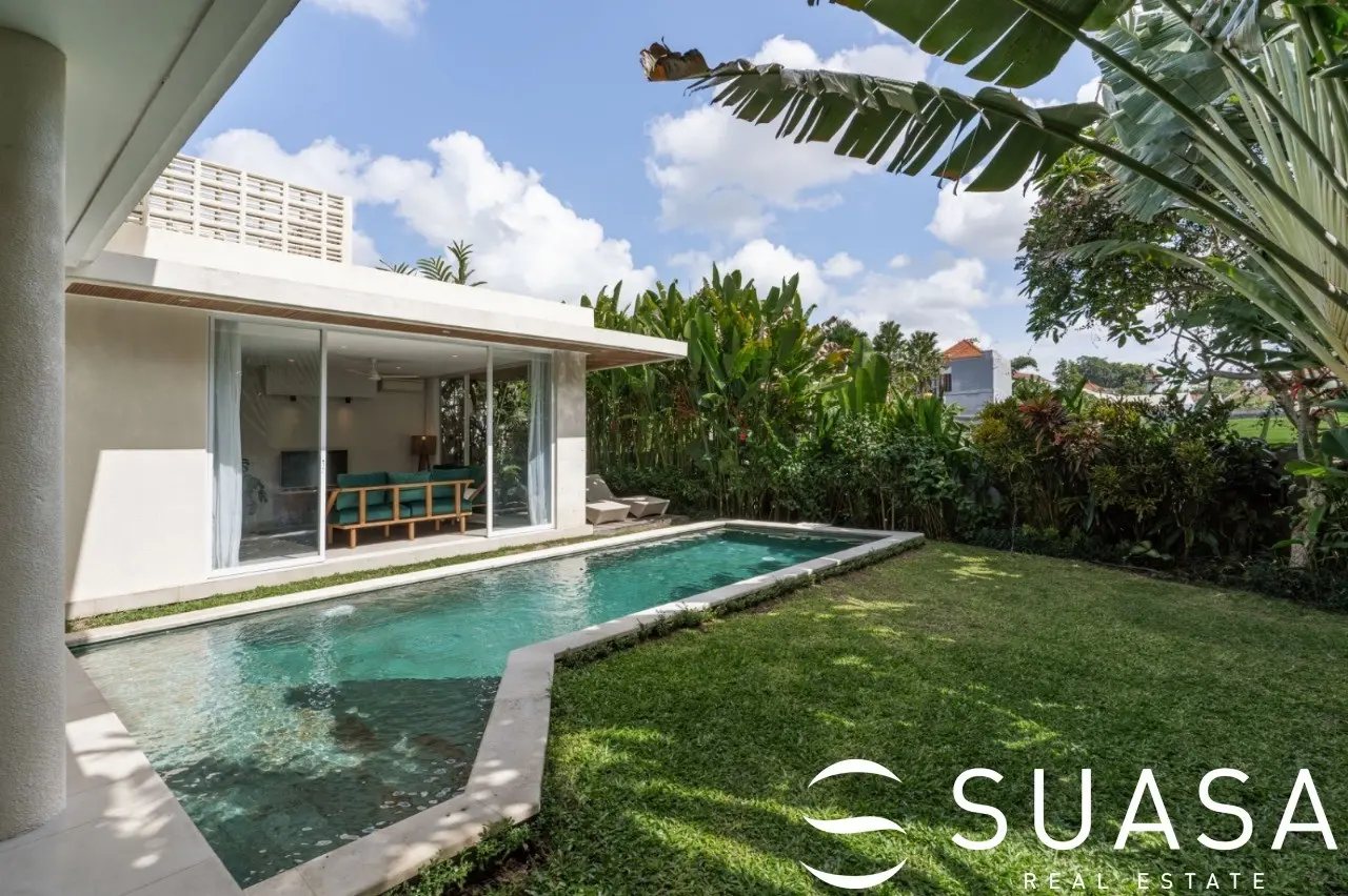 FOR RENT: 3BR Modern Villa in Berawa Canggu — image 1