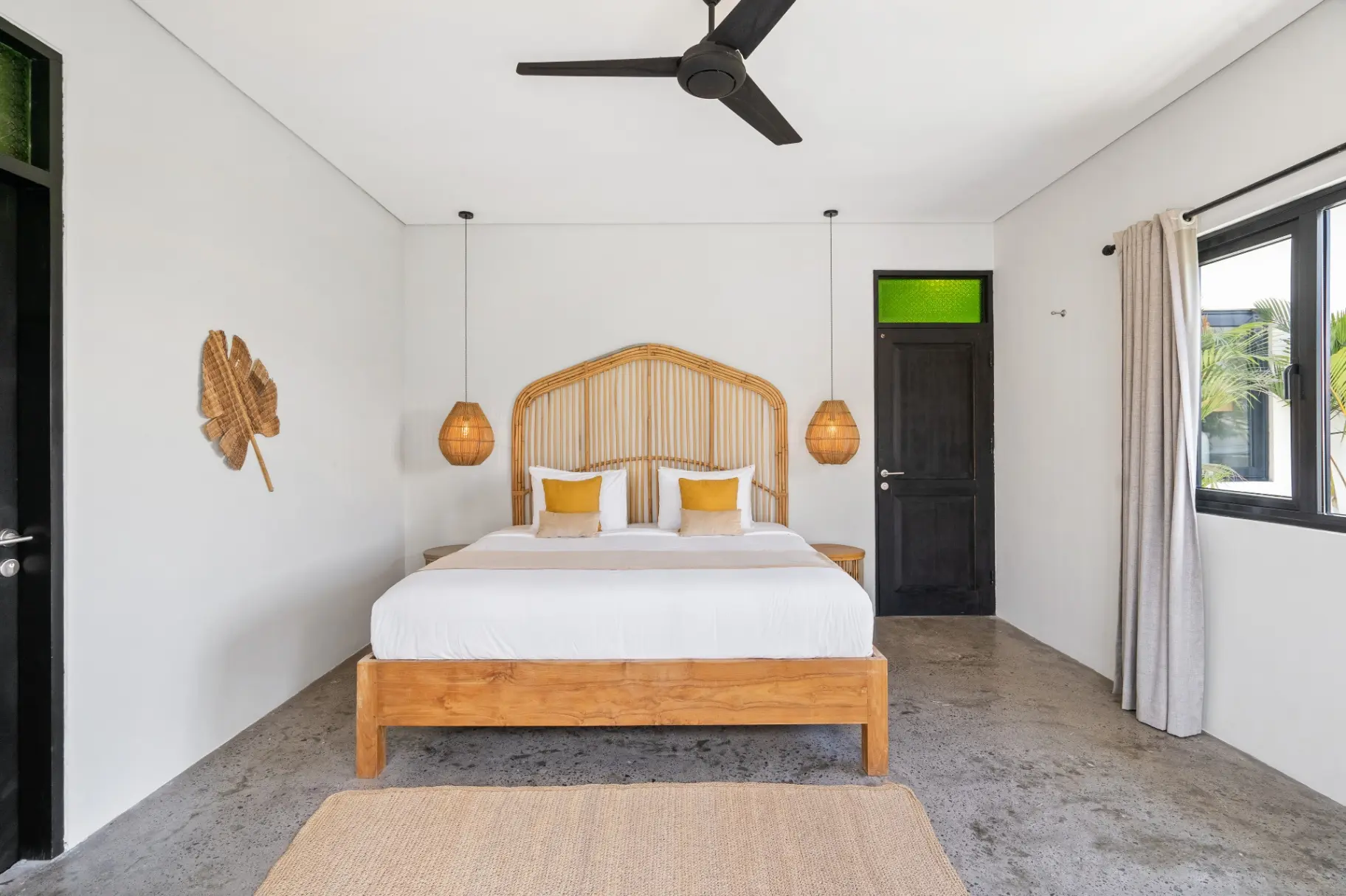 Abu - Luxury Canggu 5BR Villa with Pool & Rooftop — image 1