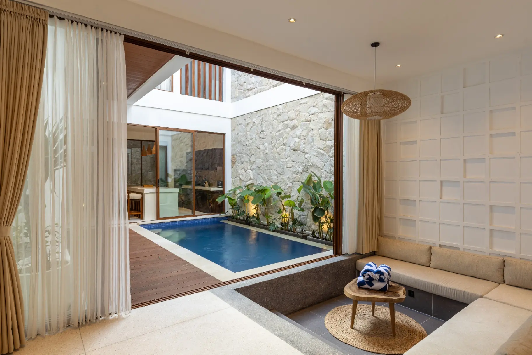 Carmel - 2BR Bingin Luxury | Pool Rooftop & Sunken Lounge