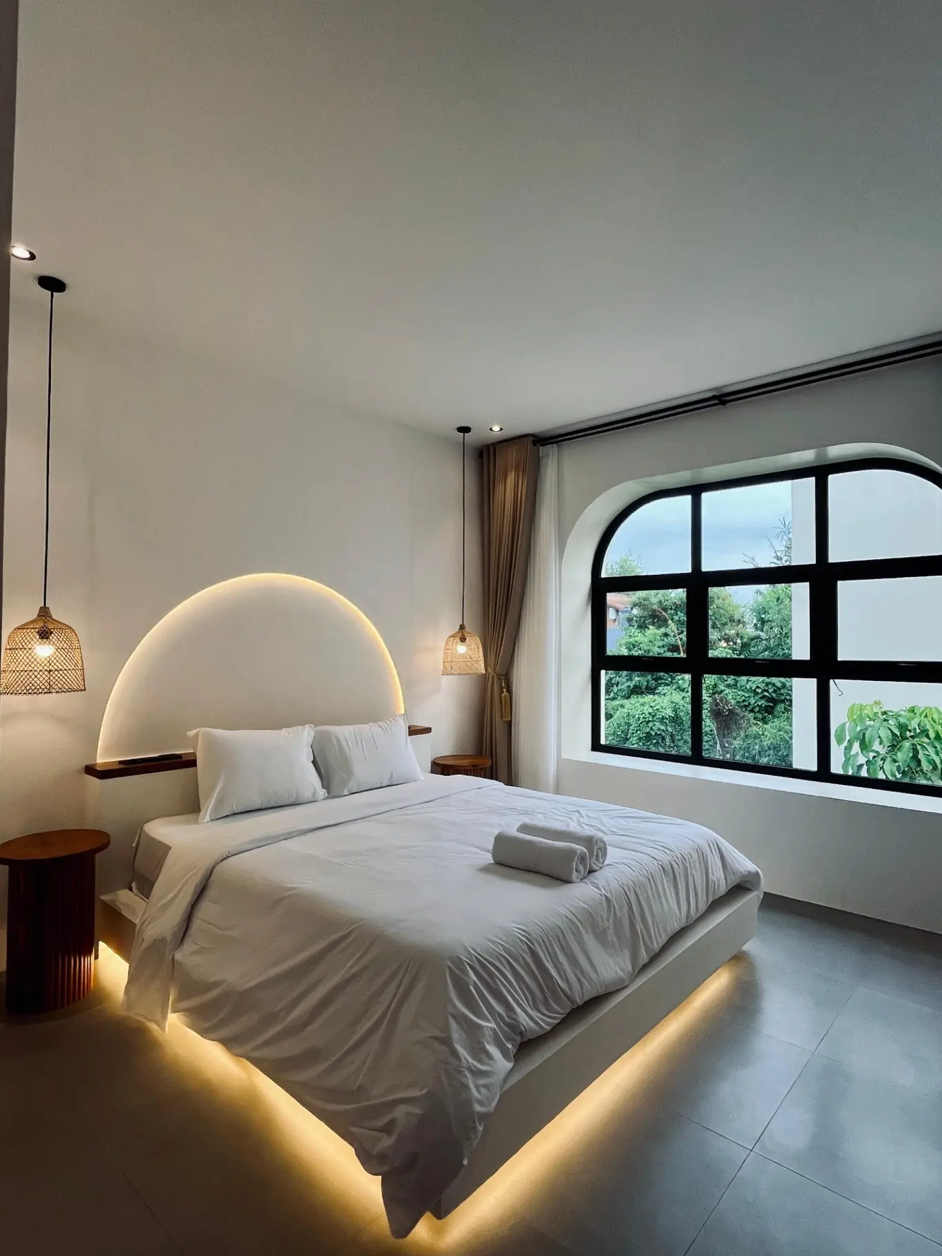 Large 2 Bedroom Mediterranean Elegance Villa in Pererenan — image 1