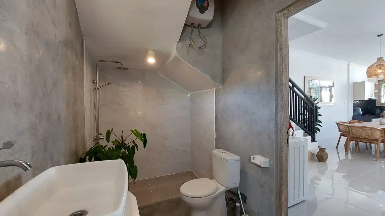 DO 470- For Rent Villa in Kerobokan Near Canggu — image 3