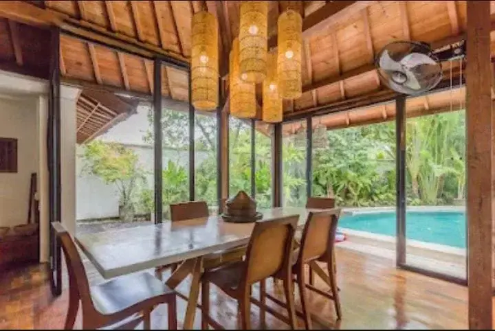 5 BEDROOM VILLA FURNISHED FOR MONTHLY RENT IN UMALAS — image 3