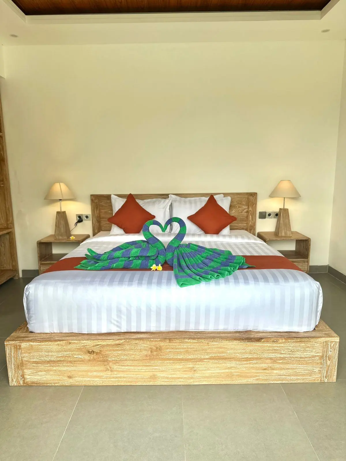 Ubud 2-bedroom — image 2