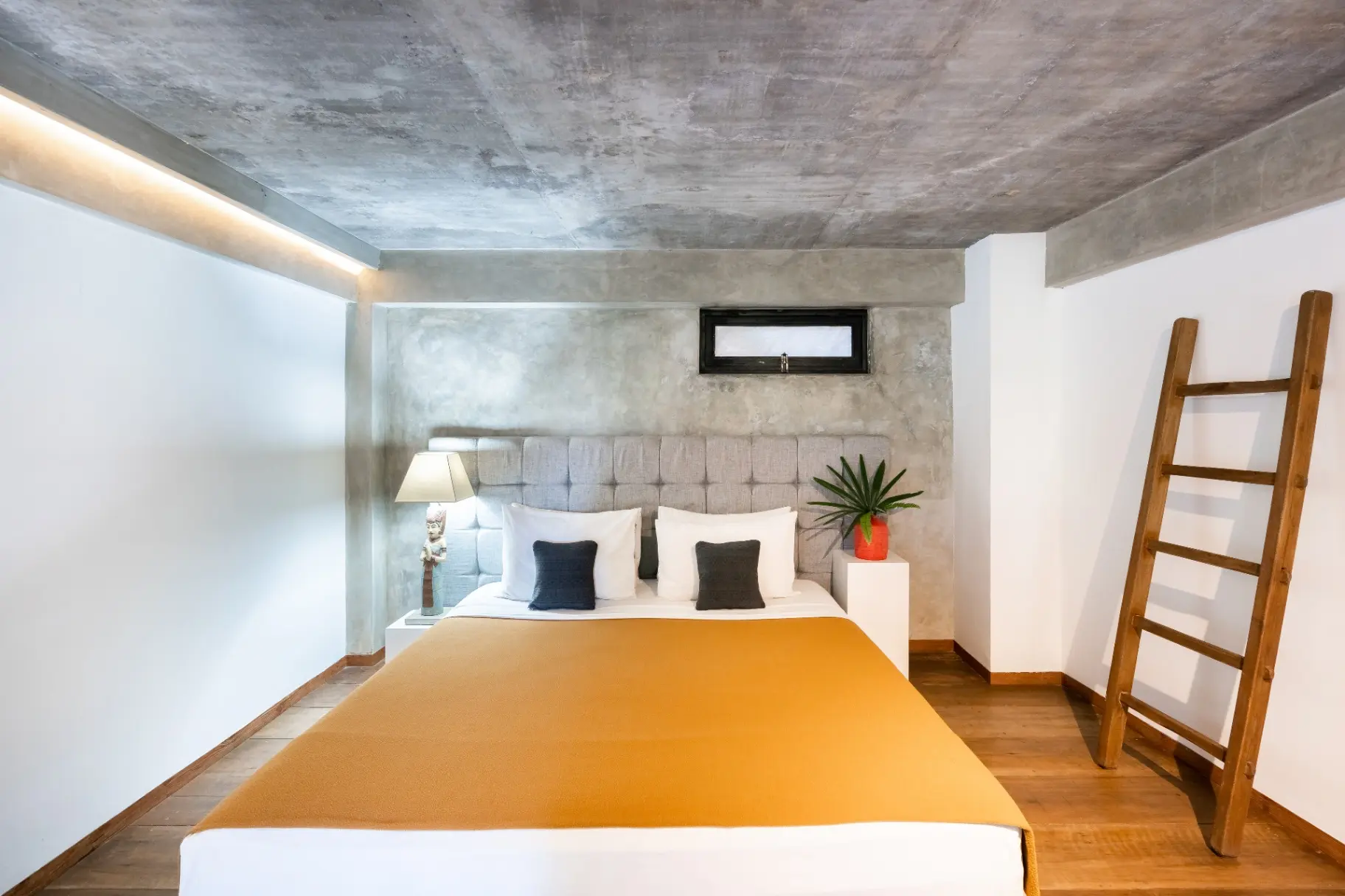Balissimo B24 - Seminyak Verdant 1BR Loft with Pool Access — image 2