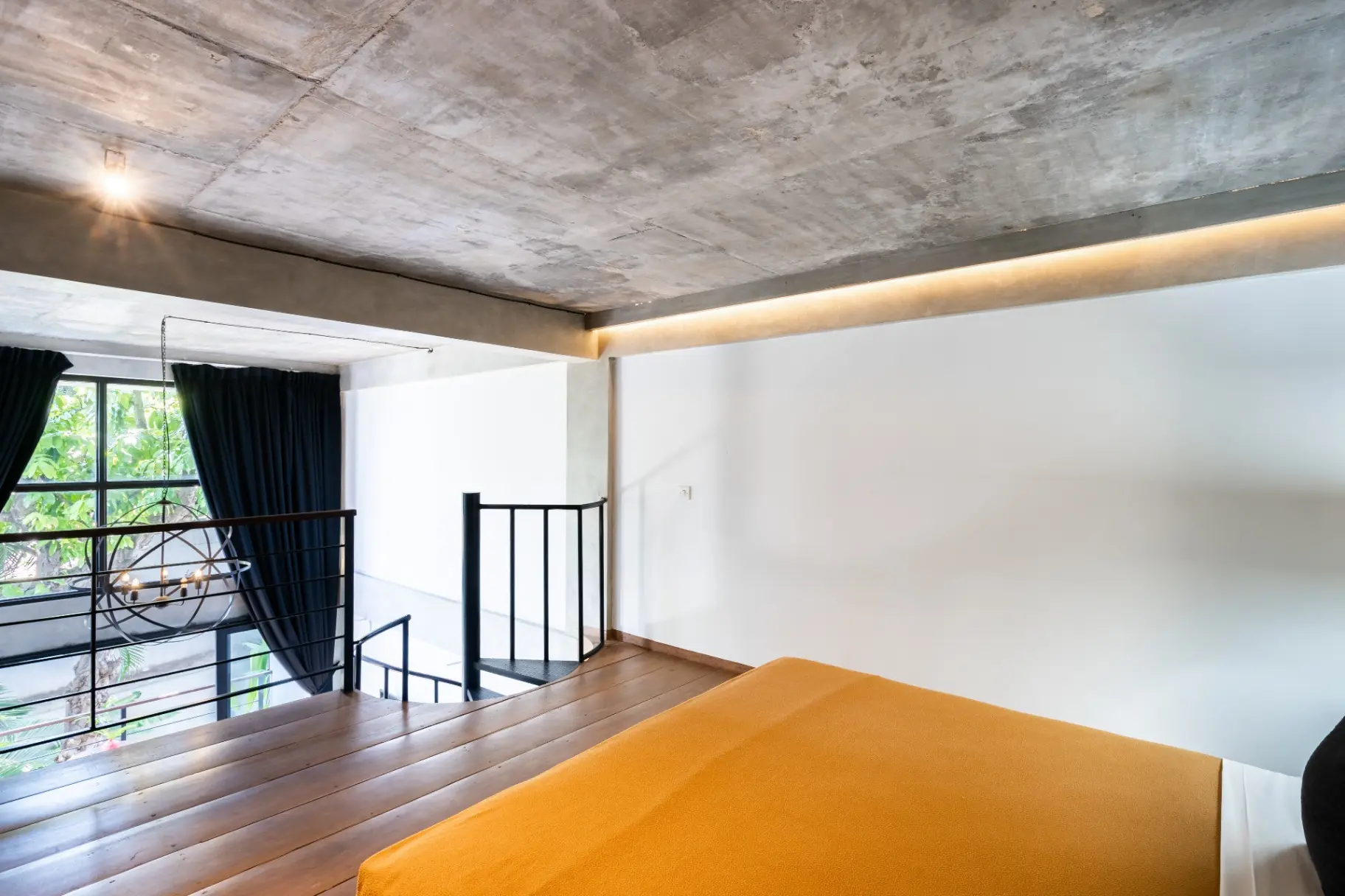 Balissimo B24 - Seminyak Verdant 1BR Loft with Pool Access — image 3