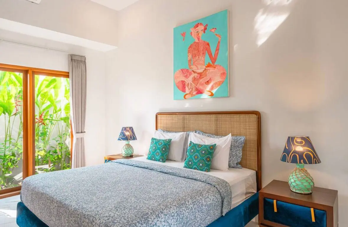 Modern 4-Bedroom Tropical Villa in Kayu Tulang Canggu — image 1