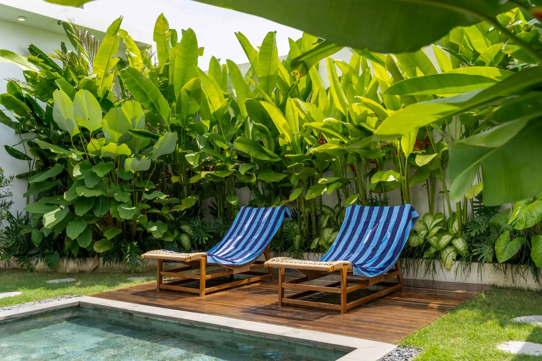 Casa Dua - Canggu Designer 3BR Villa | Pool & Near Beaches — image 1