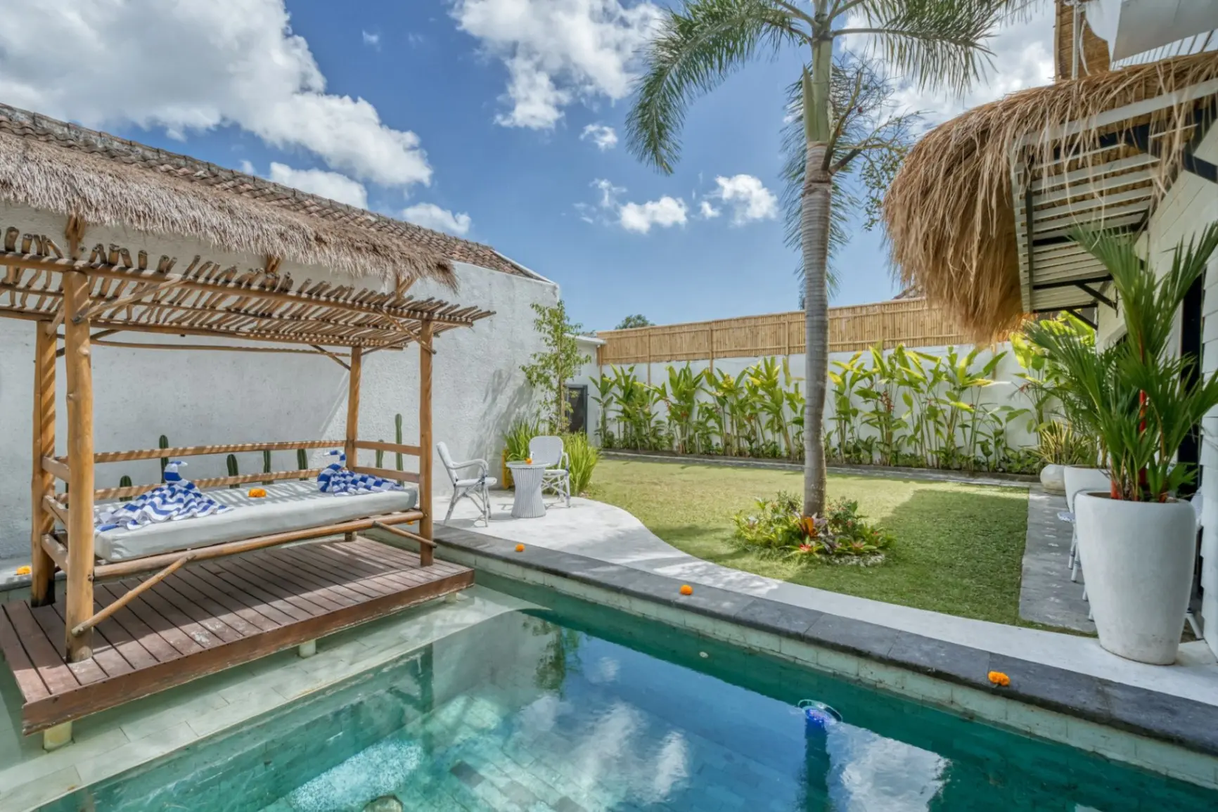 4BD Luxury Azur Cemagi Villa — image 4