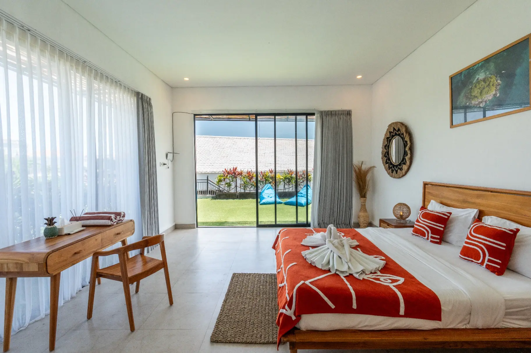 Mila Mou - Spacious Family Boho 4BR Pool Villa — image 1