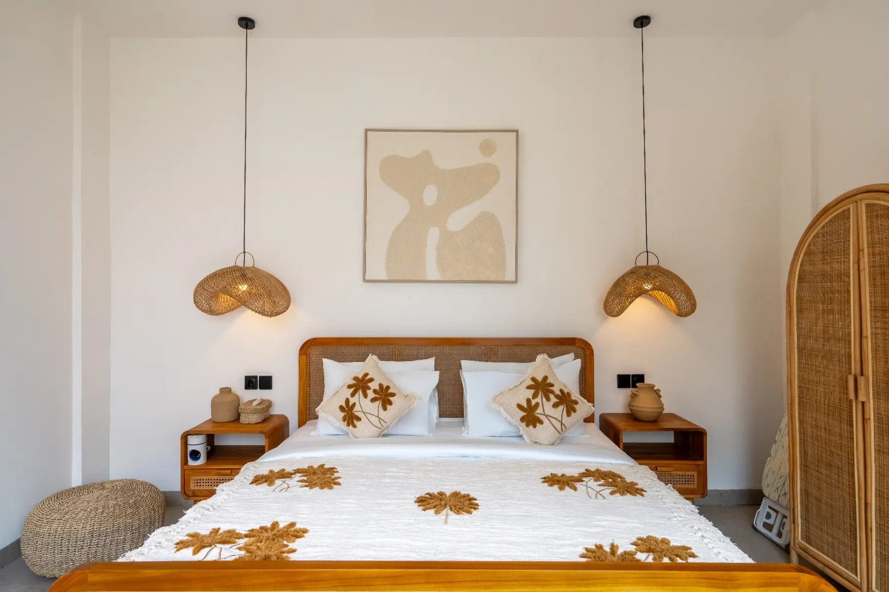 Enaya - 1BR Canggu Coastal Chic Villa with Pool & Rooftop — image 2